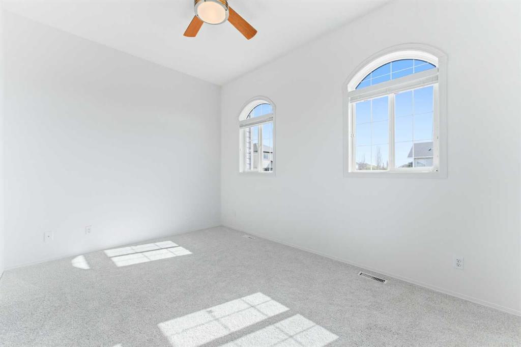 201 Crystalridge Rise