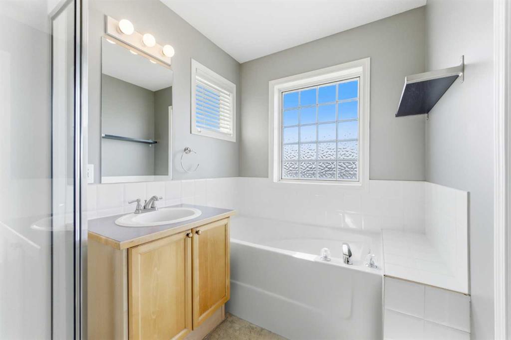 201 Crystalridge Rise