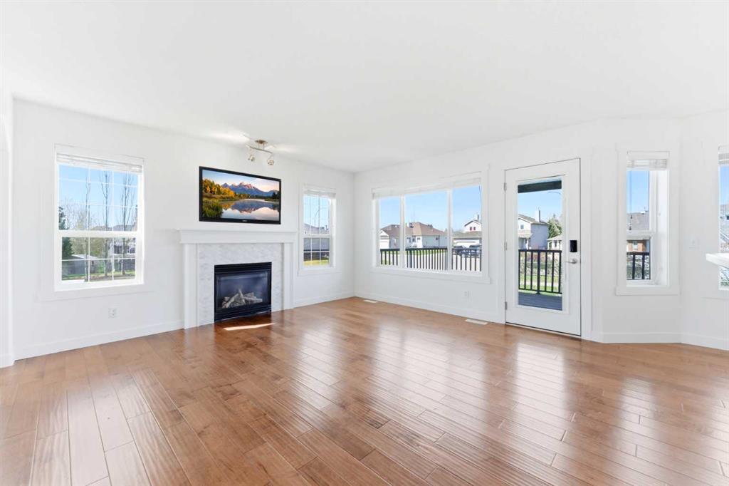 201 Crystalridge Rise