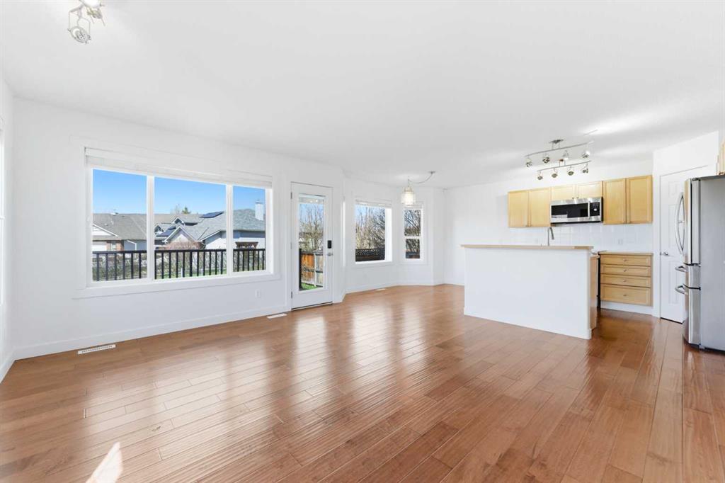 201 Crystalridge Rise