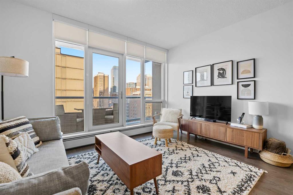 1501 6 Street SW Unit: 906