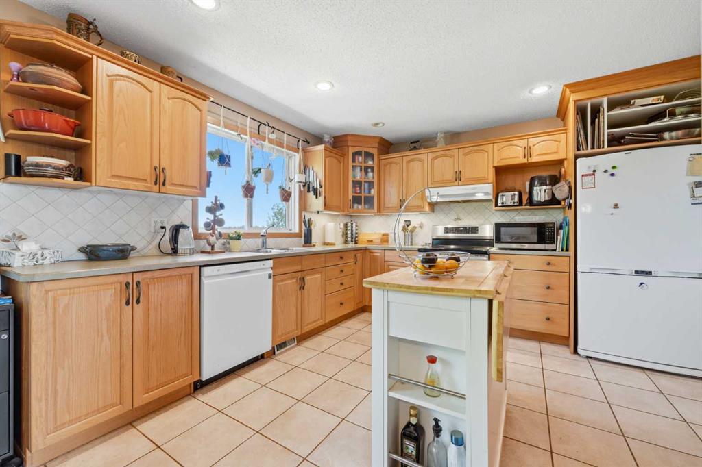 283082 Township Road 254