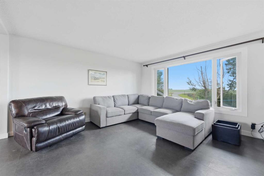 283082 Township Road 254