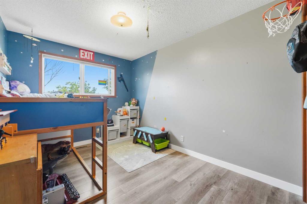 283082 Township Road 254