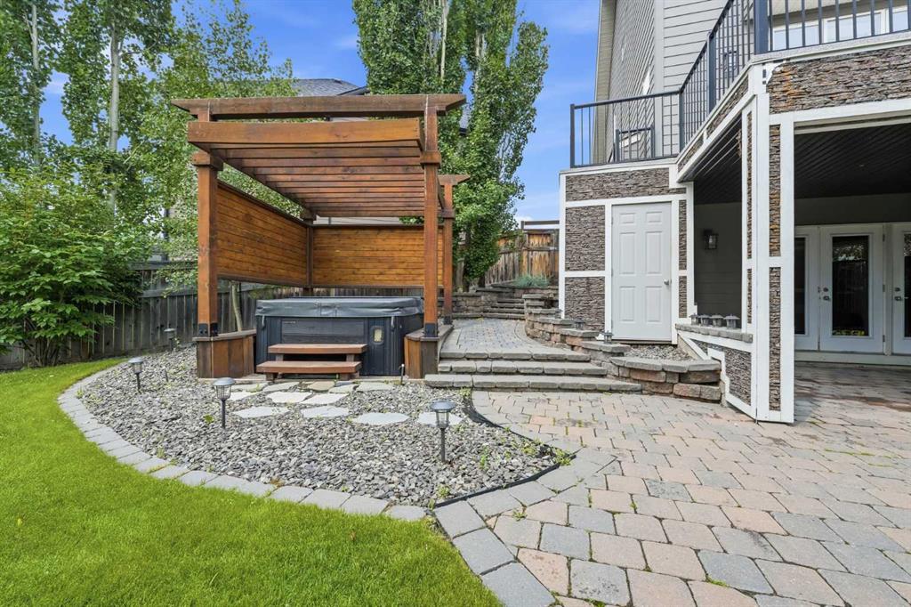 68 Auburn Sound Terrace SE