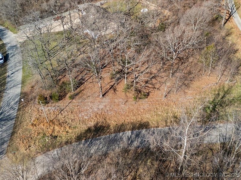 2 Maplebrook Lane