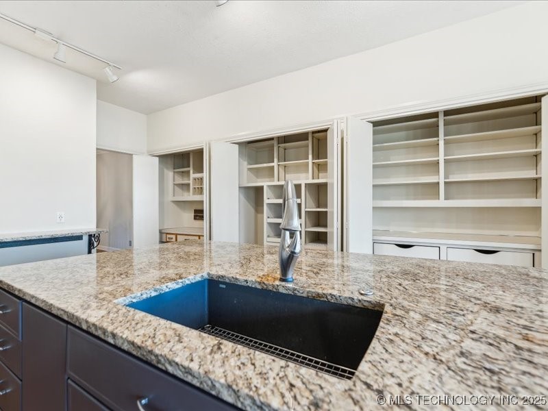 2913 N Wild Mountain Road