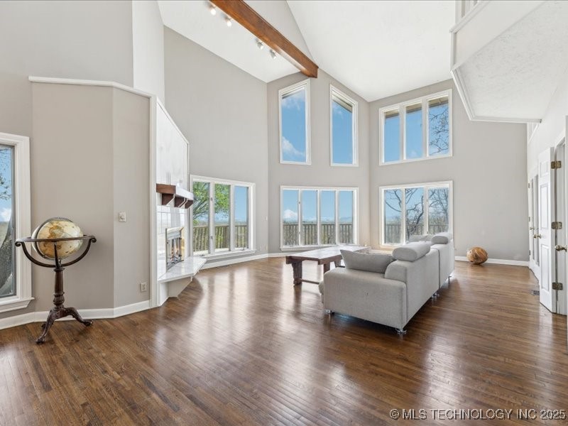 2913 N Wild Mountain Road