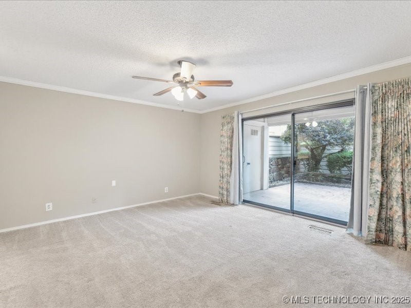 2832 E 84th Street 16