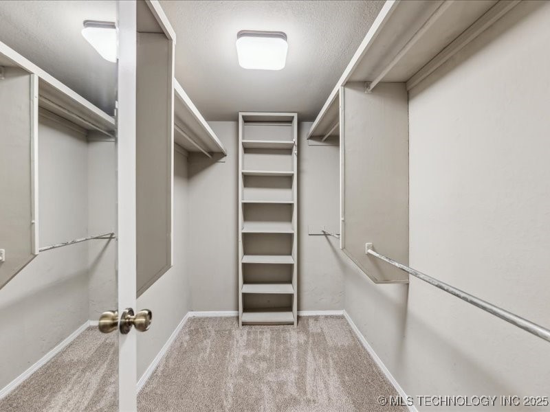 2832 E 84th Street 16