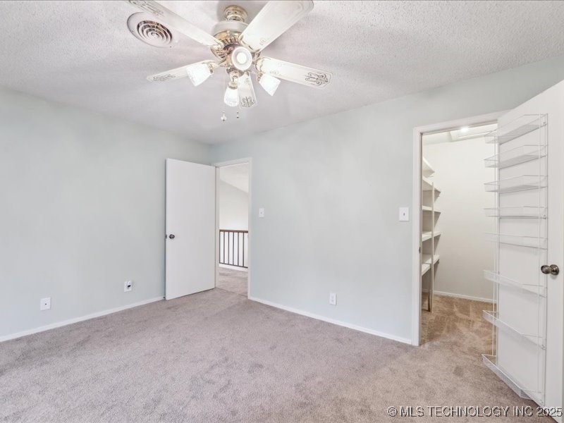 2832 E 84th Street 16