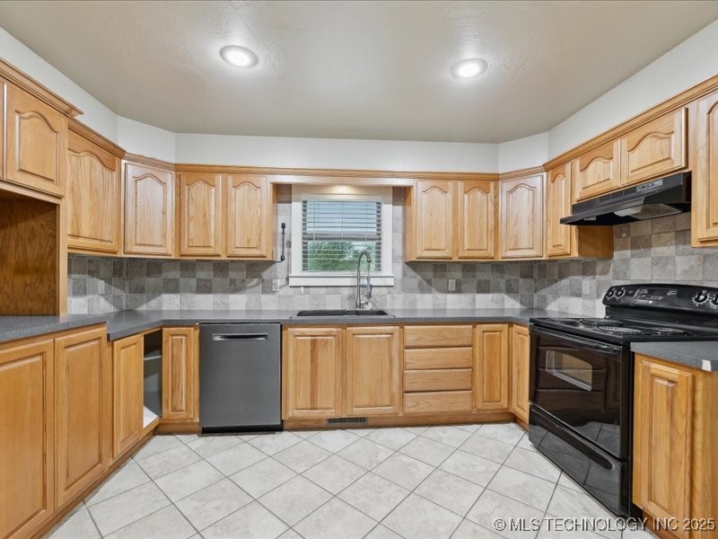 16111 S Highway 88 Highway