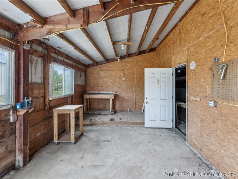 16111 S Highway 88 Highway