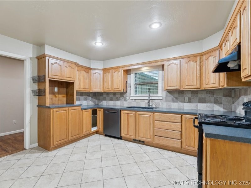 16111 S Highway 88 Highway