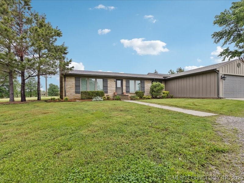 16111 S Highway 88 Highway