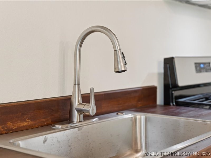 409 N Cherokee Street