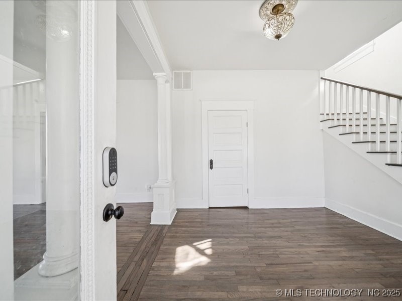 402 E Patti Page Boulevard