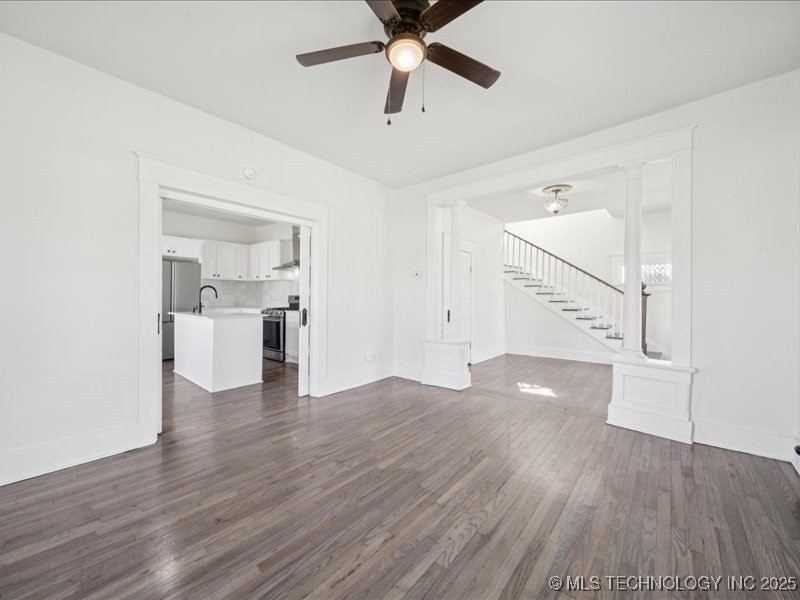 402 E Patti Page Boulevard