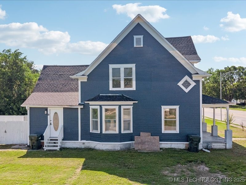 402 E Patti Page Boulevard