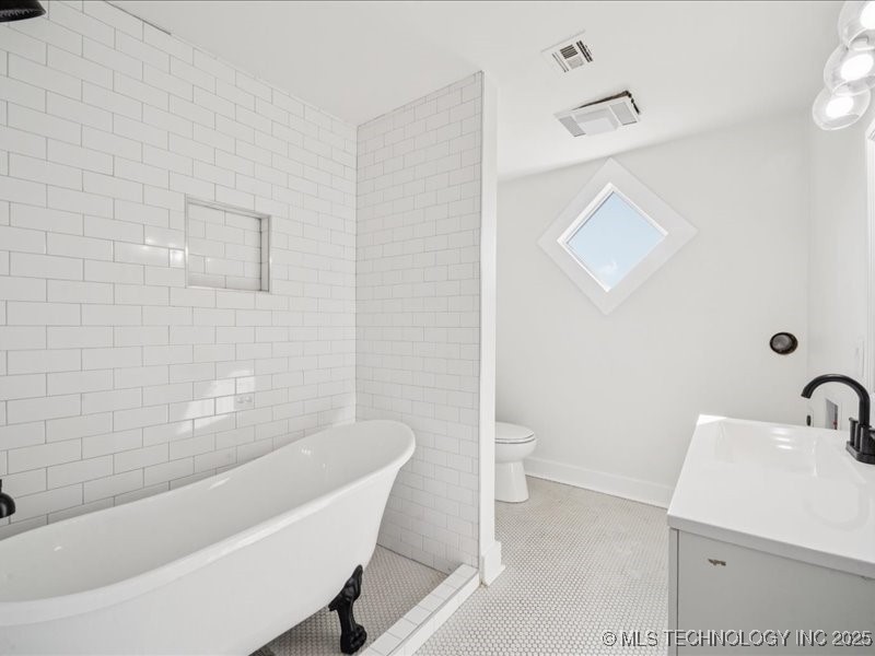 402 E Patti Page Boulevard