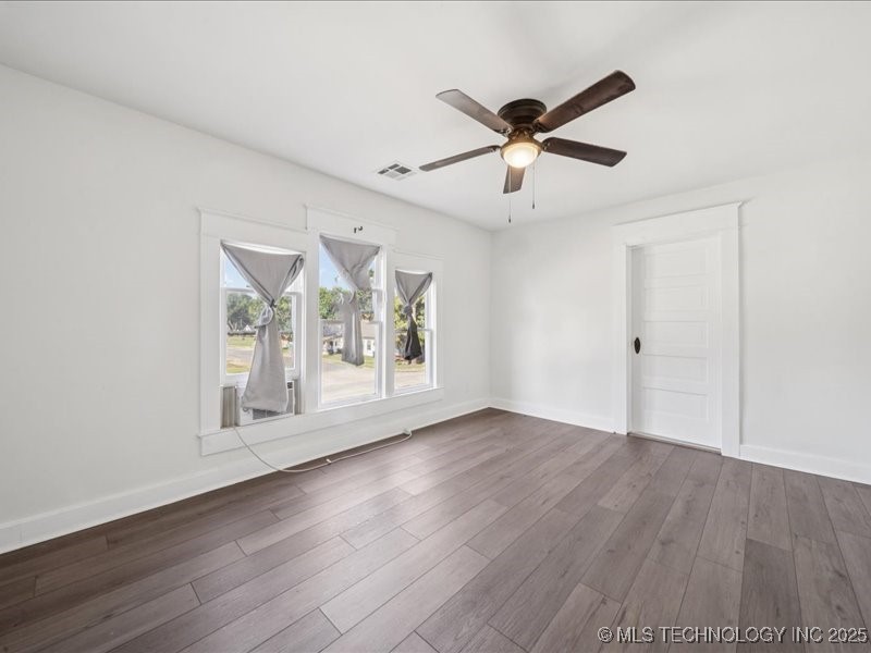 402 E Patti Page Boulevard