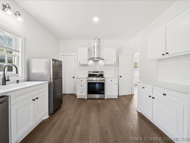 402 E Patti Page Boulevard