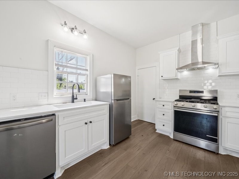 402 E Patti Page Boulevard