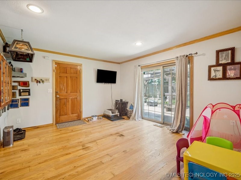 201 W 20th Street