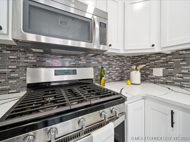 17065 Honeysuckle Lane