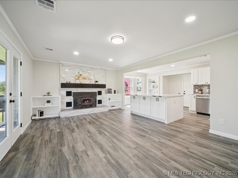17065 Honeysuckle Lane