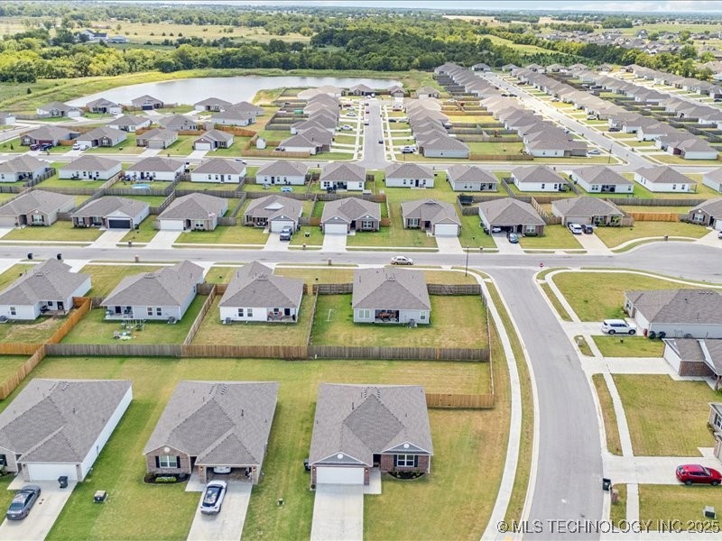 7502 E 144th Place N