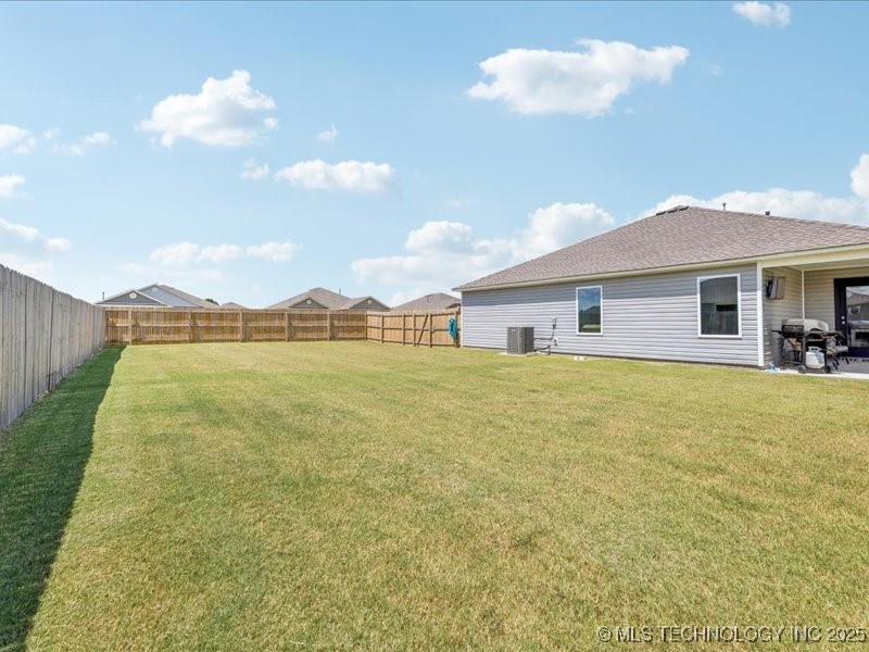 7502 E 144th Place N