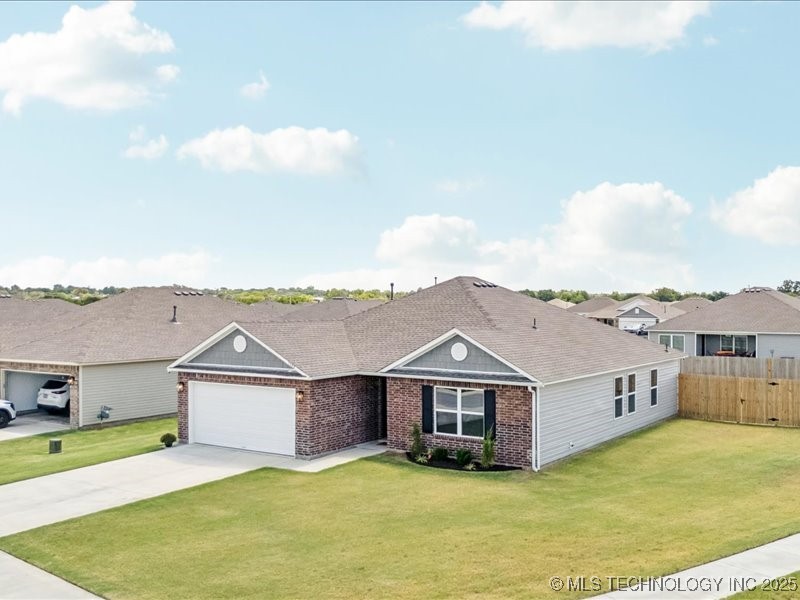 7502 E 144th Place N