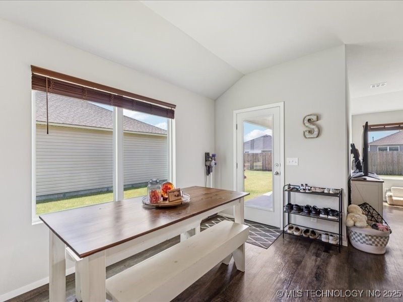 7502 E 144th Place N