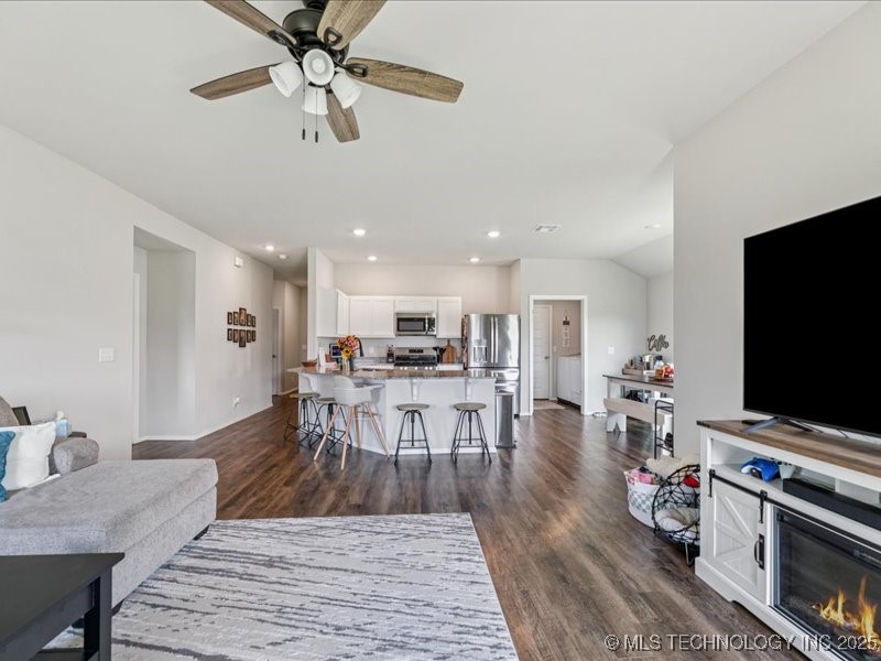 7502 E 144th Place N