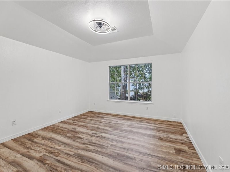 9228 S Hudson Avenue