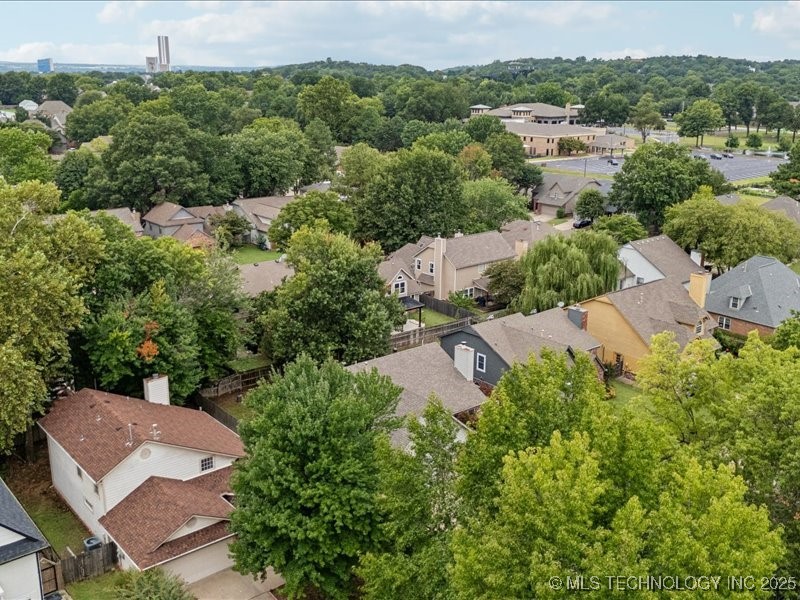 9228 S Hudson Avenue