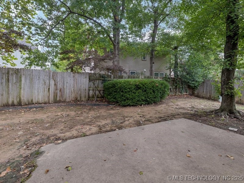 9228 S Hudson Avenue