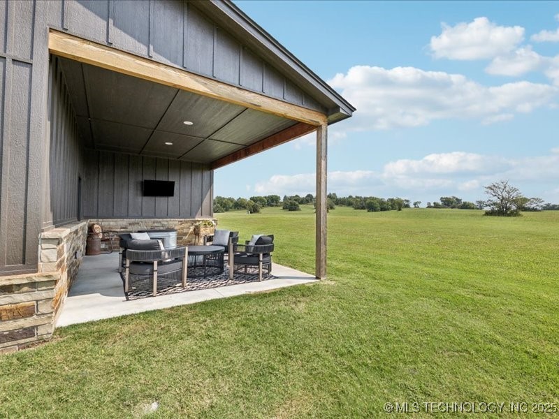 22450 S Rocky Ridge Lane