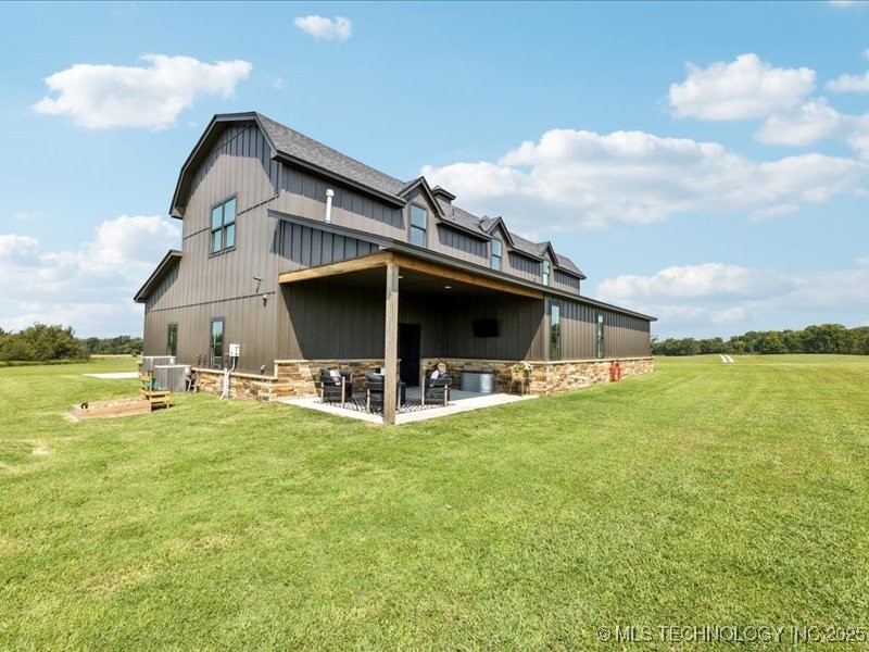 22450 S Rocky Ridge Lane