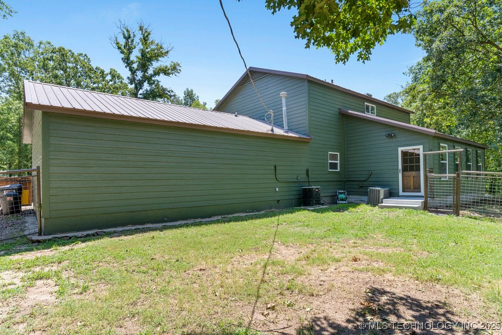 17330 S 4210 Road