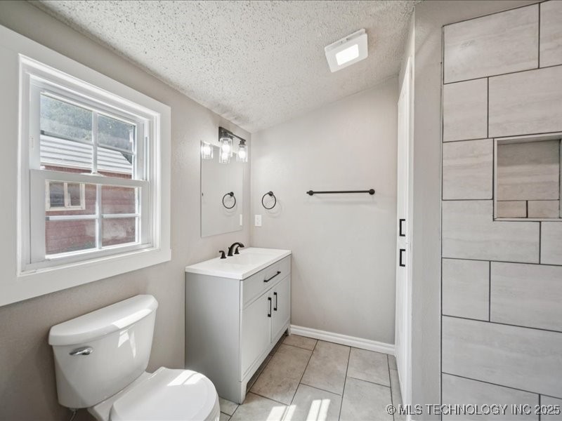 1001 W Maple Street