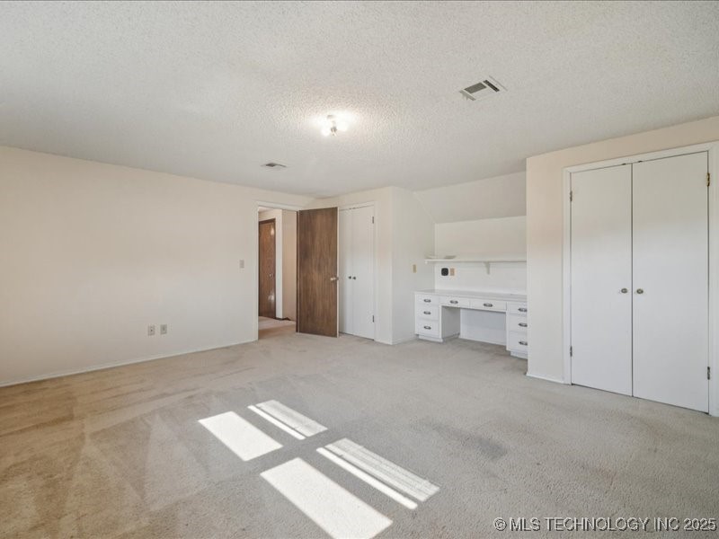 8221 N 166th East Avenue