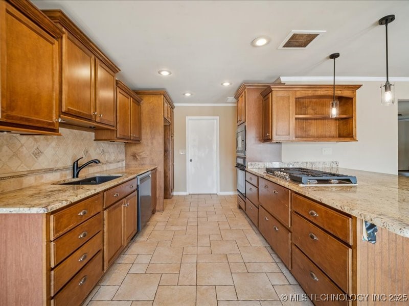 8221 N 166th East Avenue