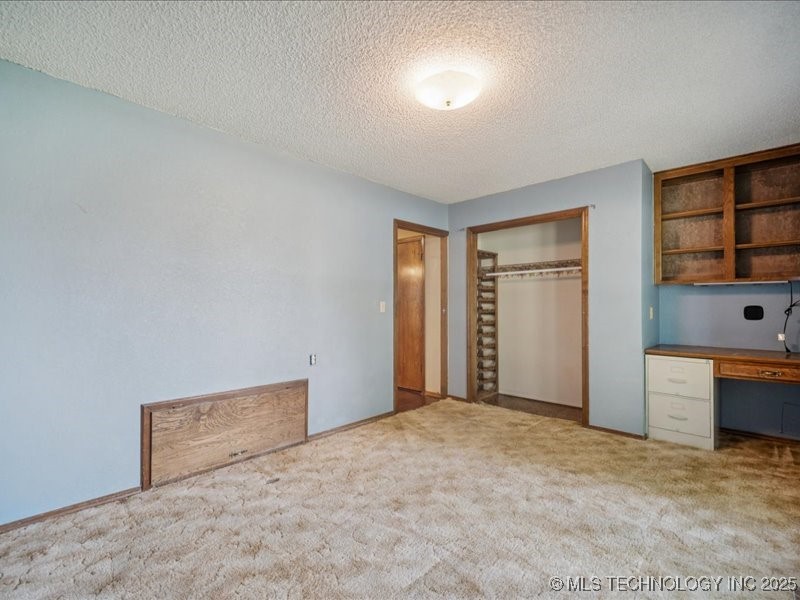 8221 N 166th East Avenue