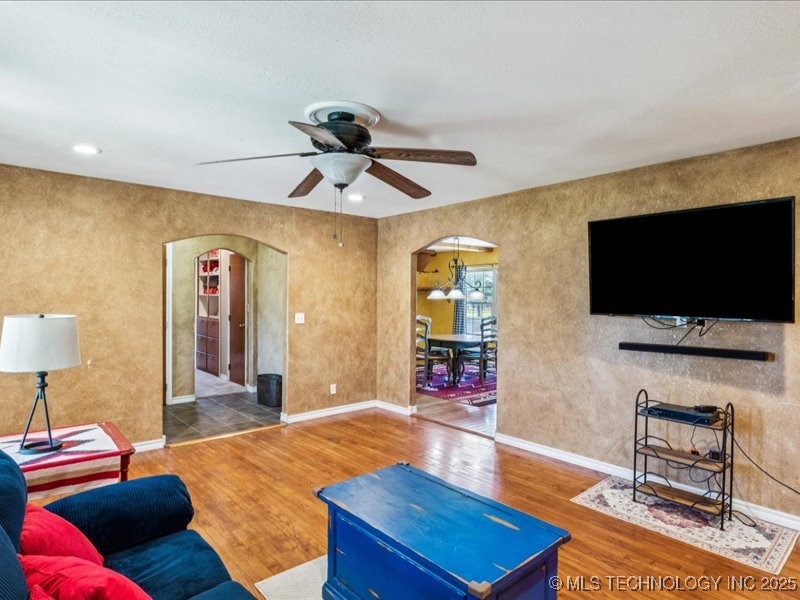 751 Christmas Lane