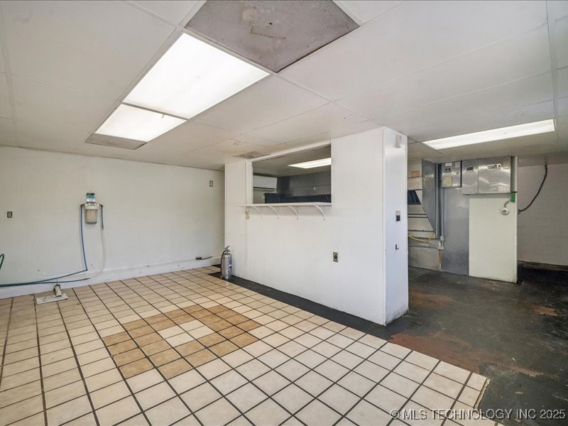 12015 S Poplar Street