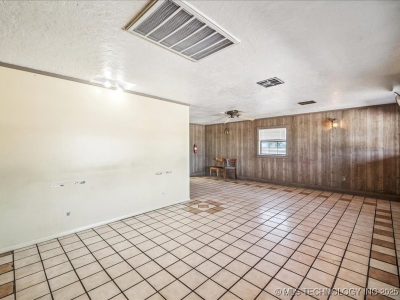 12015 S Poplar Street