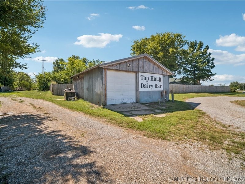 12015 S Poplar Street