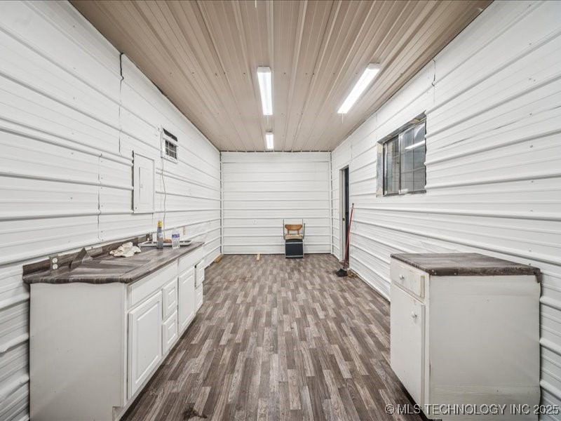 12015 S Poplar Street